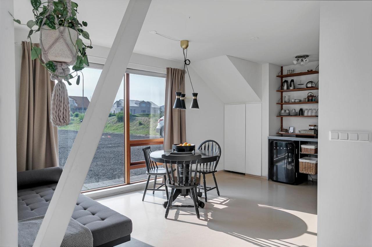 Eyvindarholt Guesthouse Alftanes Bagian luar foto